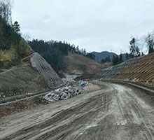 高次团粒喷播机施工